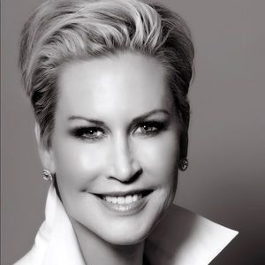 Meet your Posher, Jodi